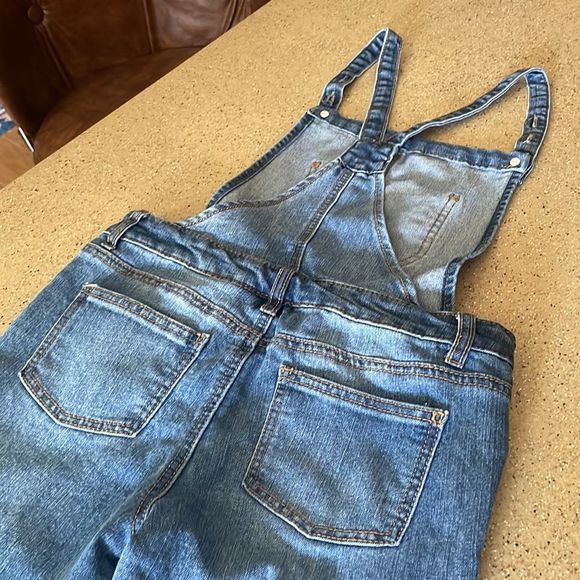 Cat & Jack Blue Denim Overalls with Paint Splatter - Picture 7 of 11